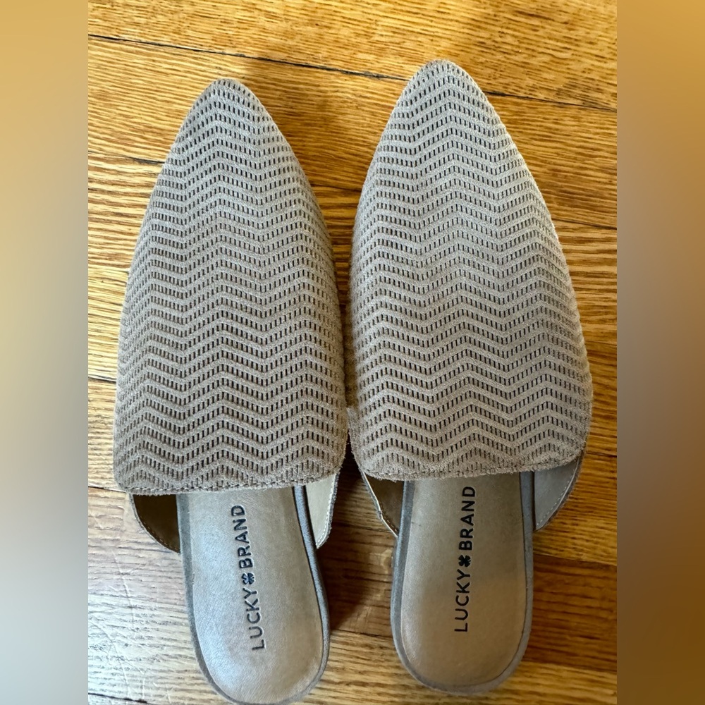 NWOT Lucky brand slip on shoes